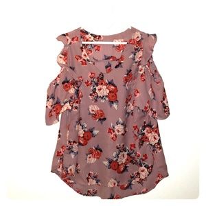 2XL Floral cold shoulder top